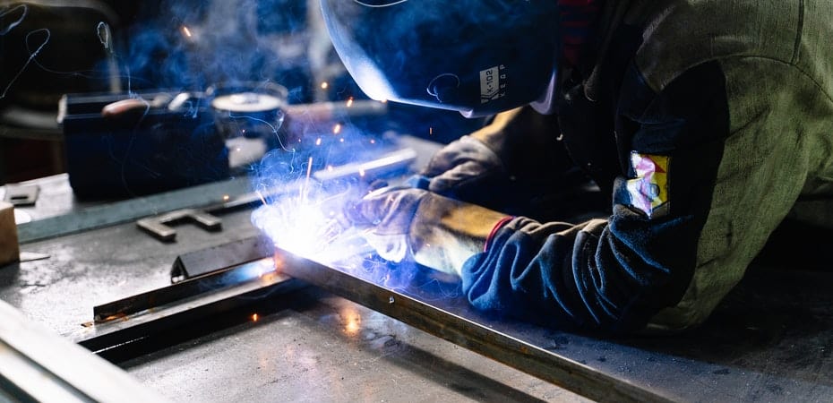 How to Become a Welder: A Step-by-Step Guide