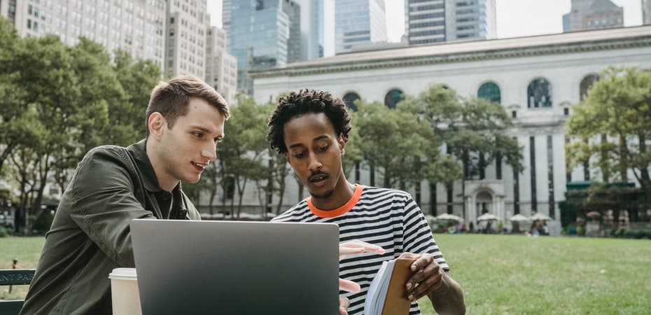 Choosing the Right MOOC